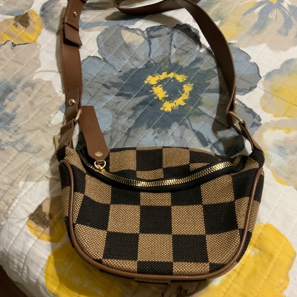 Crossbody bag - Picture 1 of 4